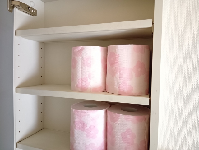 トイレットペーパー