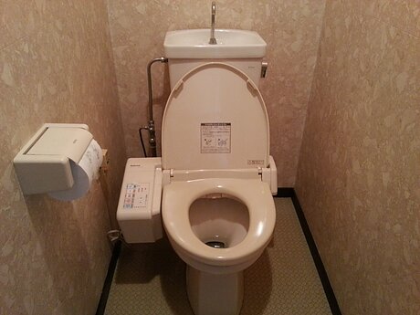 トイレ（壁排水）リフォーム｜福岡市博多区在住のお客様のビフォー画像