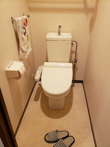 トイレ交換リフォーム｜福岡市博多区在住のお客様のビフォー画像