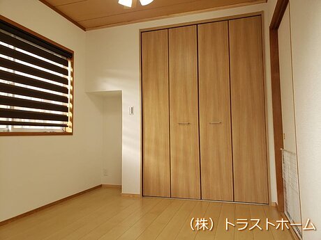 オシャレなクローゼットリフォーム｜福岡市東区在住のお客様のアフター画像