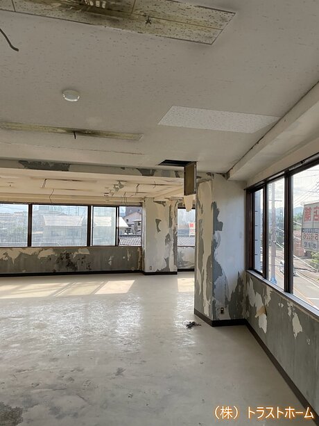 テナント改装工事｜飯塚市支援事業所のビフォー画像