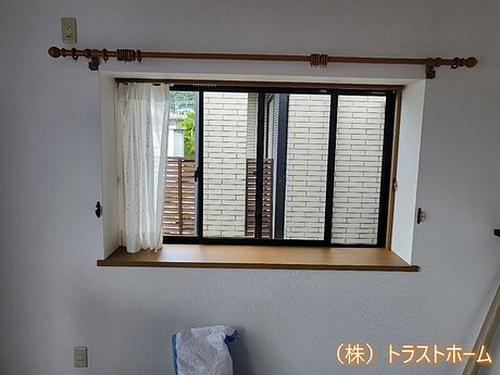 劣化した出窓床板をリフォーム｜飯塚市在住のお客様のアフター画像