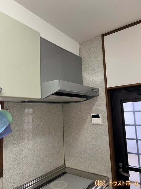 静音＆省エネ！お手入れ簡単なレンジフードへ取替リフォームのアフター画像