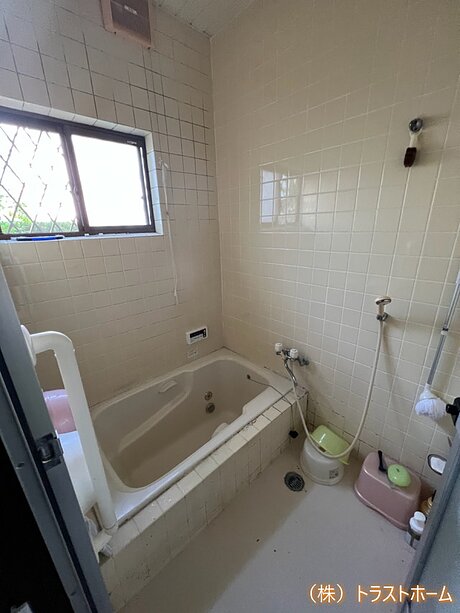 脱衣所から浴室への段差を軽減｜糸島市在住のお客様のビフォー画像