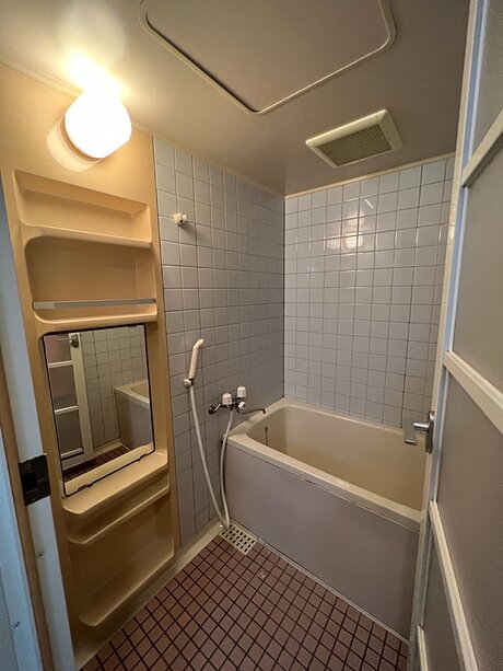 ミナモ浴槽でゆったり浴槽リフォーム｜福津市在住のお客様のビフォー画像