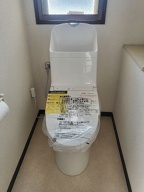 【福岡県大野城市】お手入れ簡単ＴＯＴＯ〈ＺＲ１〉でキレイが続くトイレリフォームのアフター画像