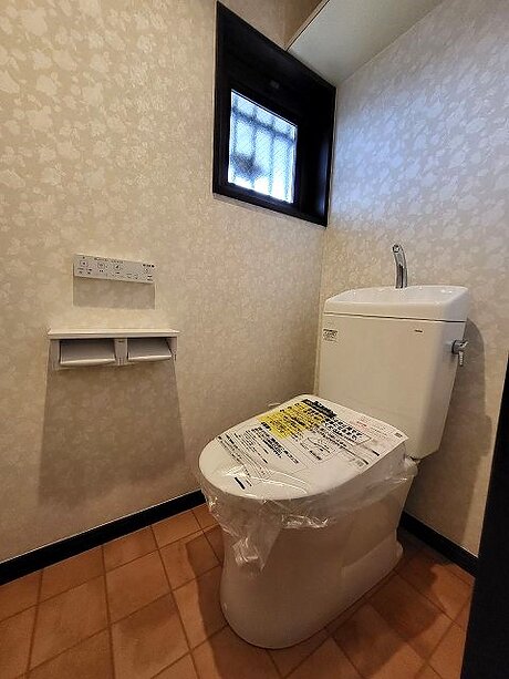 【福岡市東区】TOTO〈ピュアレストQR〉にトイレリフォームのアフター画像