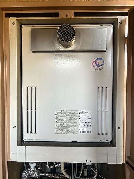 【福岡市東区】1台2役！ノーリツのガス給湯器リフォームのビフォー画像