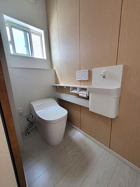 【福岡市東区】アラウーノS160トイレ取替リフォームのアフター画像