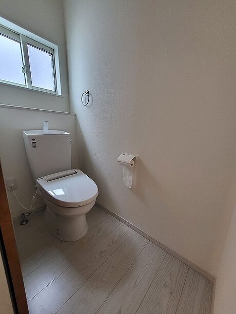【福岡市東区】アラウーノS160トイレ取替リフォームのビフォー画像
