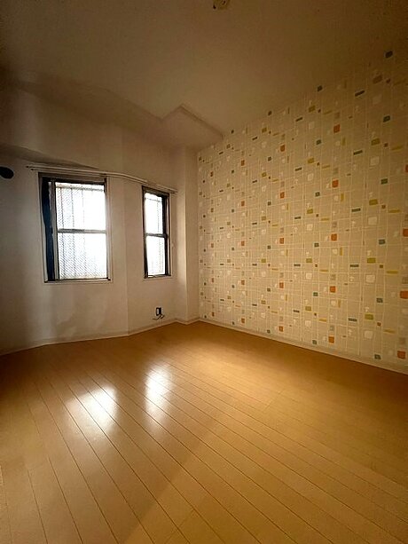 【福岡市東区】アクセントクロスで可愛らしいお部屋へリフォームのアフター画像