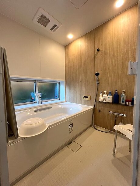 【福岡市西区】LIXIL〈リデア〉マグネットアイテムでお風呂をカスタマイズ！オシャレな浴室リフォームのアフター画像