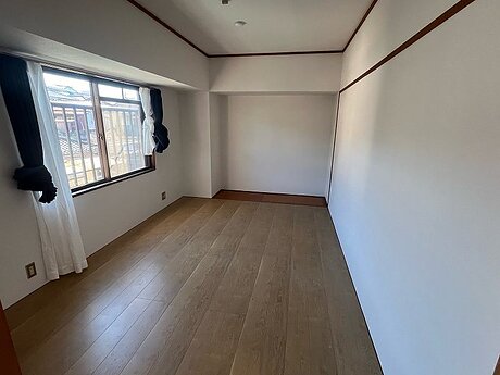 間仕切壁を造作した、お部屋増設リフォームのアフター画像