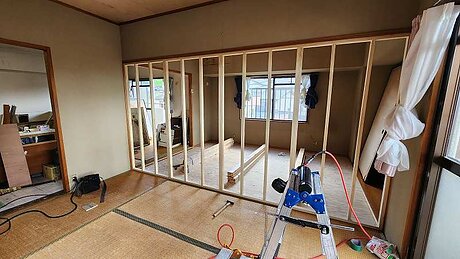 間仕切壁を造作した、お部屋増設リフォームのビフォー画像