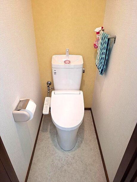 毎日を心地よくする、美しく機能的なトイレのアフター画像
