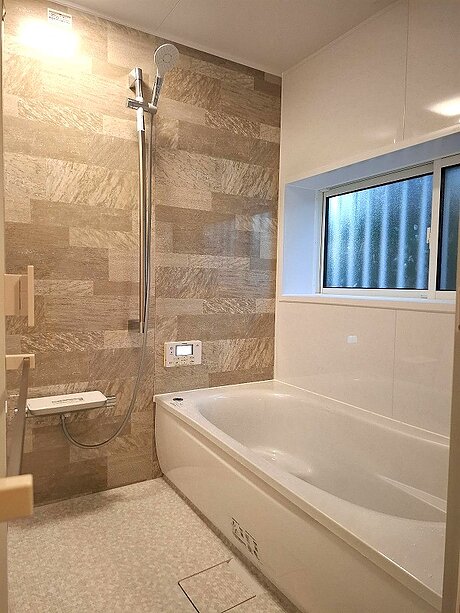 快適性とお掃除のしやすさを両立した浴室のアフター画像