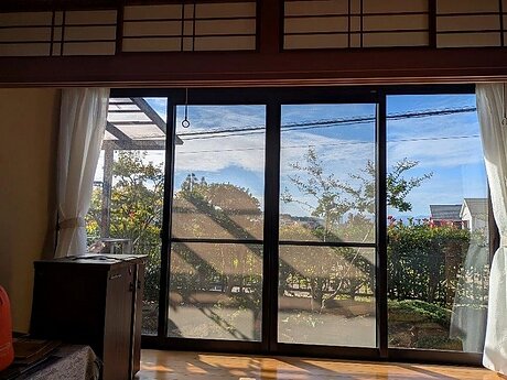 縁側の和室に内窓を設置して快適性と断熱性をアップのビフォー画像