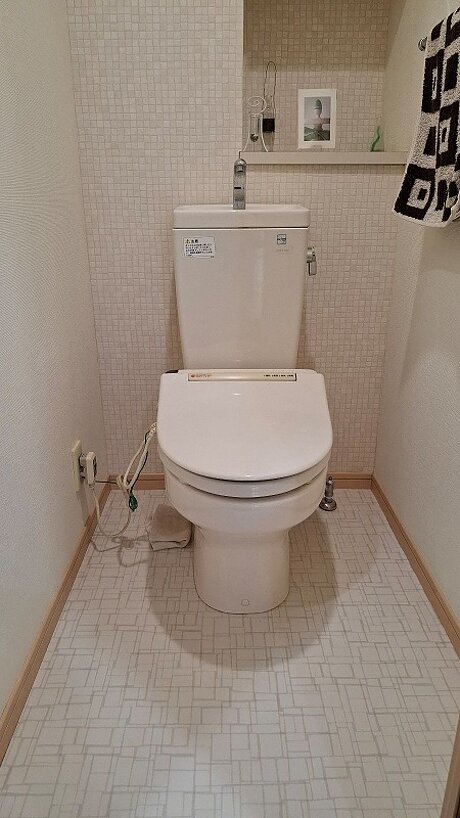 ZJ2で快適性を高めたトイレリフォームのビフォー画像
