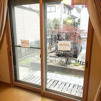 冷暖房効率アップを実現した内窓設置リフォームのイメージ