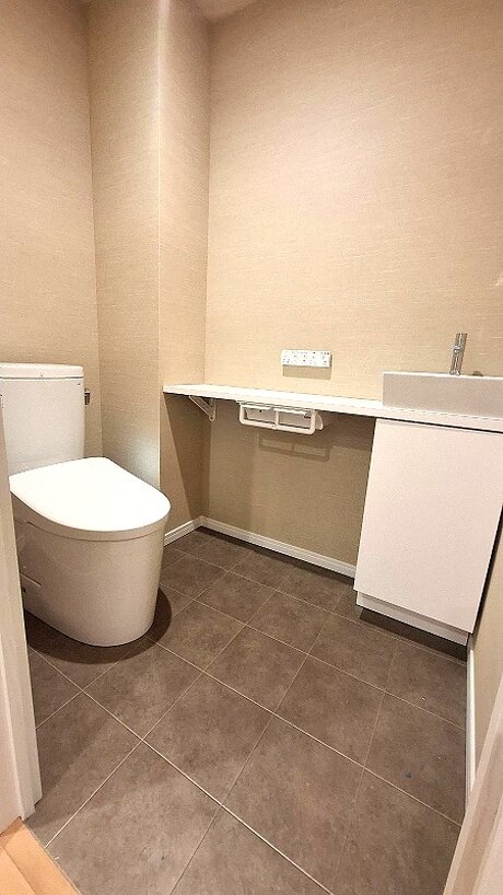 キャパシア手洗いキャビネットで使いやすいトイレ空間へのアフター画像