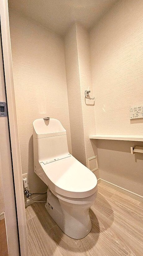 シンプルで使いやすいトイレへ一新のアフター画像
